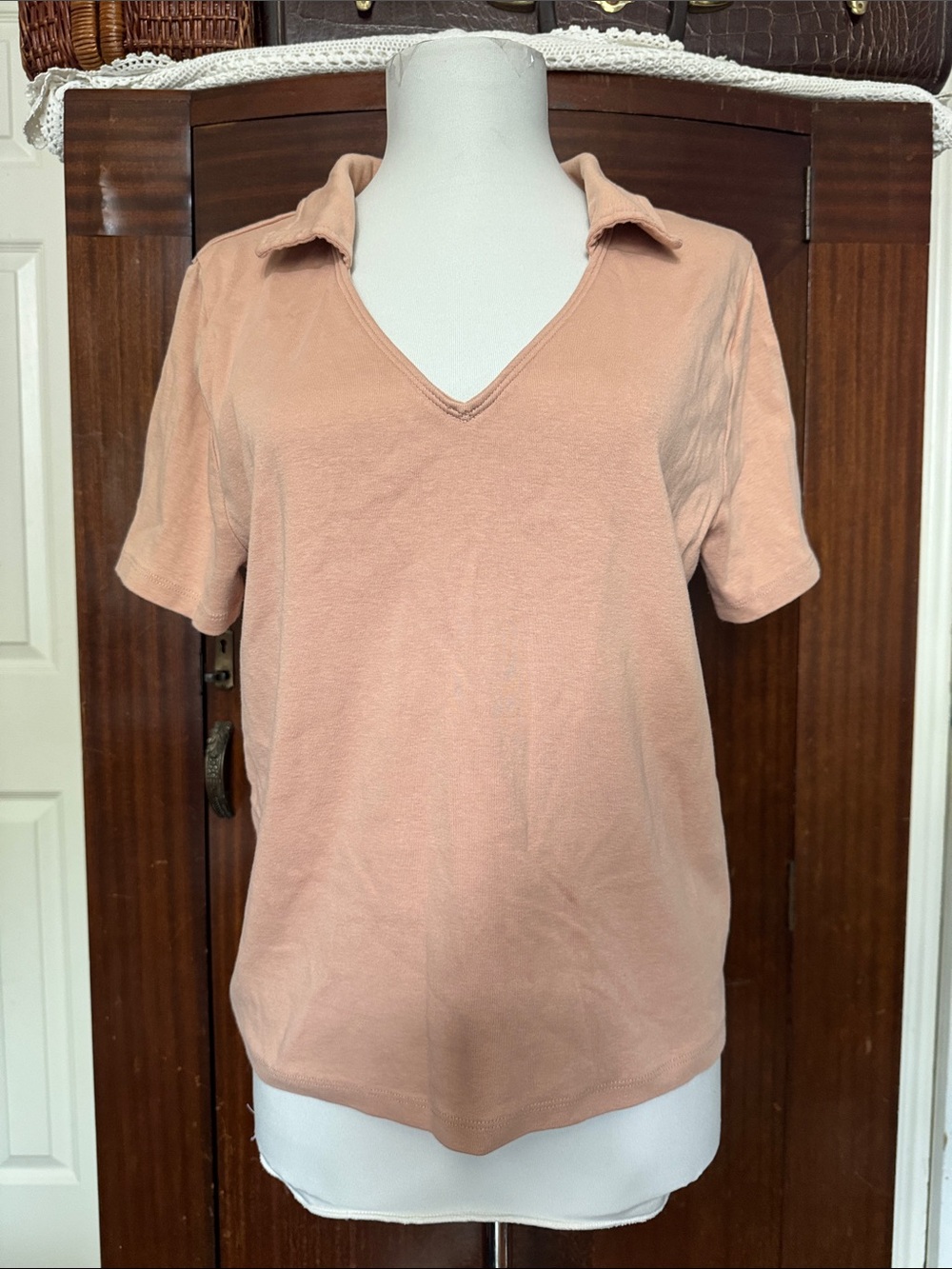 J. Crew Short-Sleeve Collared V-Neck Top in Dusty Peach